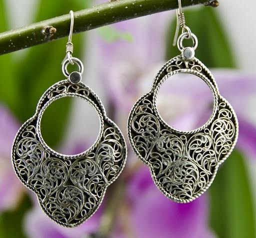 "Naught" Silver Filigree Earrings - Kashmir Designs